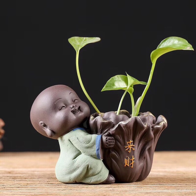 Tượng Tiểu Và Chậu Gốm Cầu Phúc