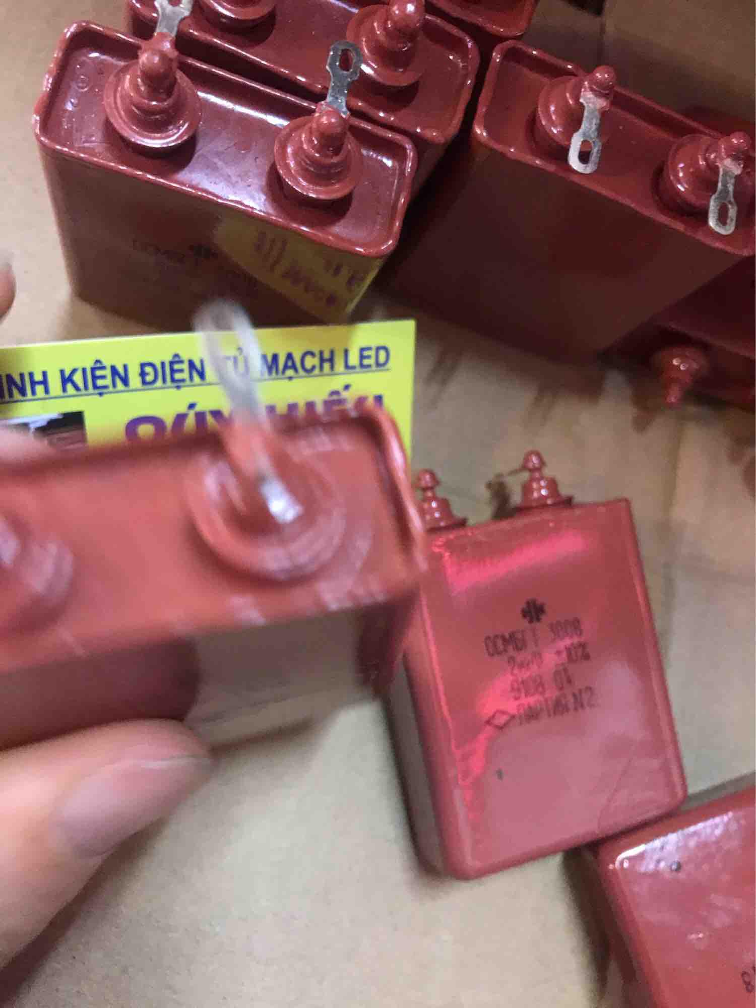 Tụ nga 2uf 300v loại mỏng