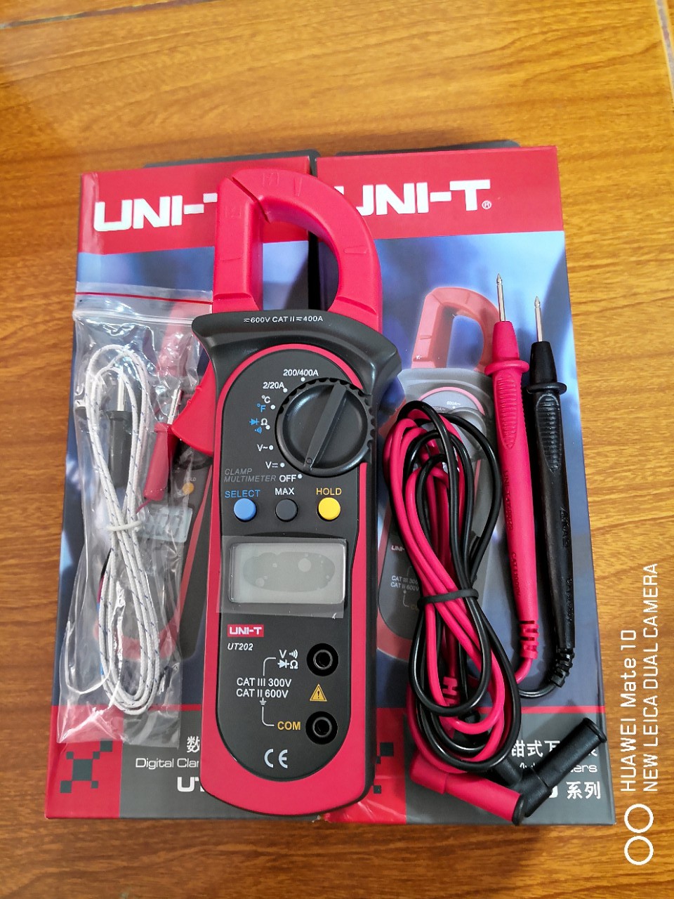 Ampe kìm Uni-t UT202 Tốt