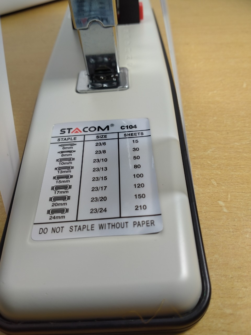 DẬP GHIM CỠ LỚN (210 TỜ) STACOM C104