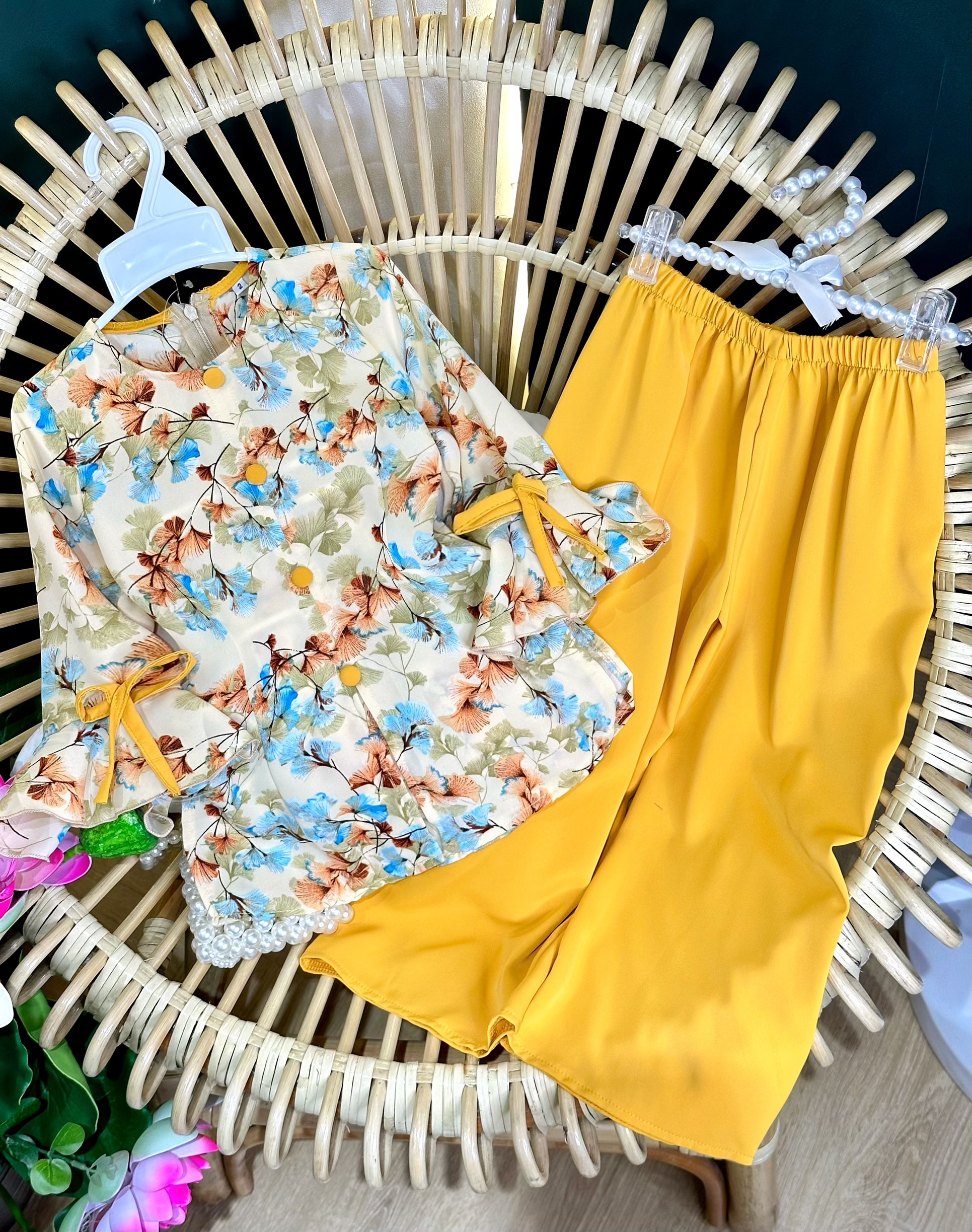 Bộ bà ba bé gái 10-38kg lụa mango