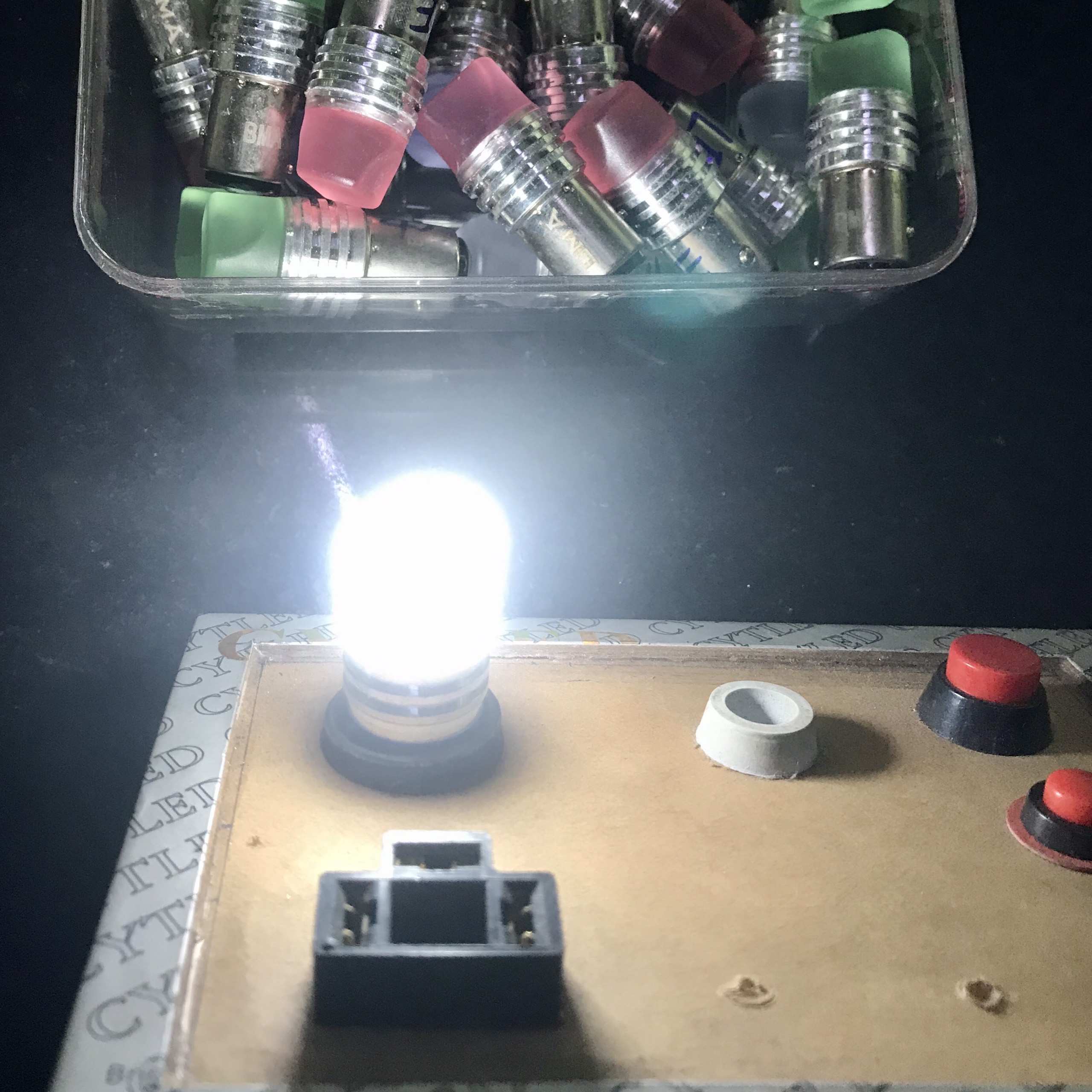 Đèn hậu Led nhấp nháy cho xe máy (đèn đuôi) LOẠI 1