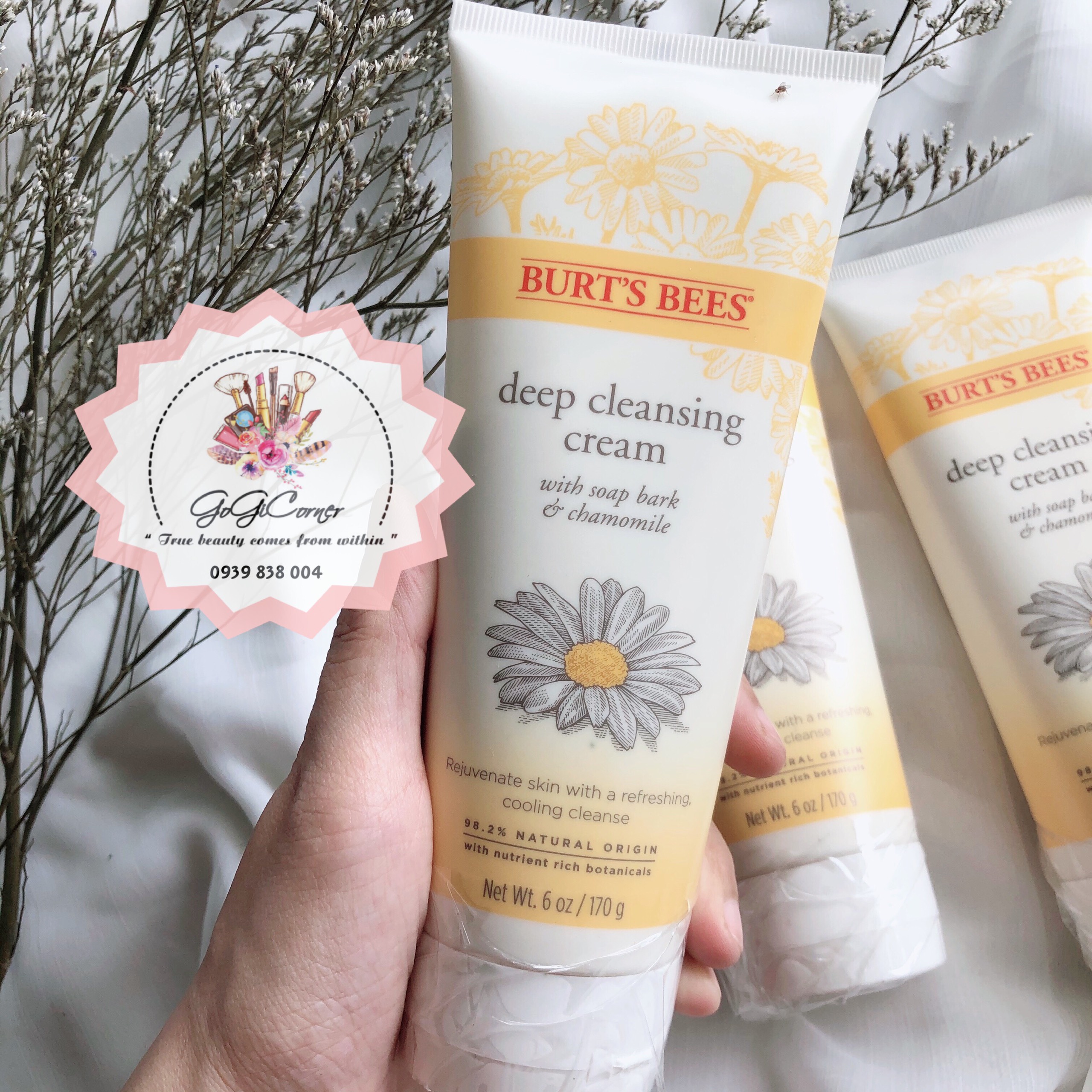 SỮA RỬA MẶT BURT’S BEES SOAP BARK & CHAMOMILE DEEP CLEANSING CREAM 170GR