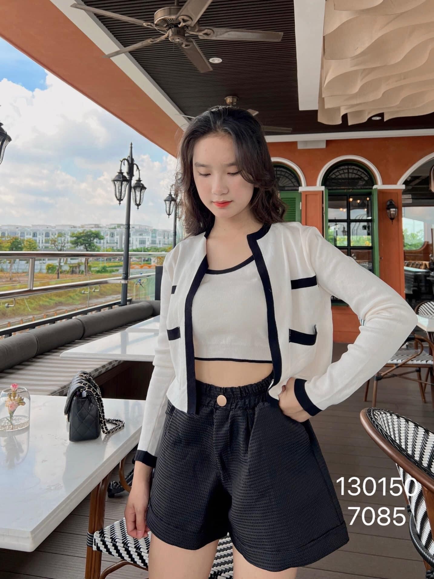 Set 2 Món Áo Khoác Phối Viền + 2 Dây