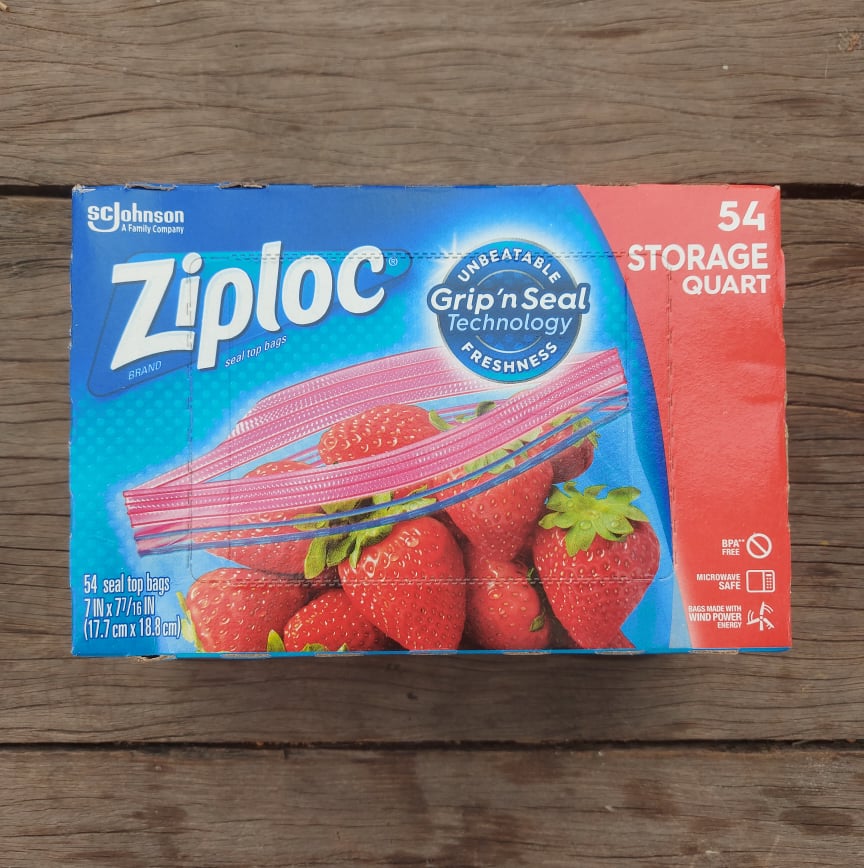 HỘP 54 TÚI TRỮ THỰC PHẨM TỦ ĐÔNG - KHOÁ DÁN Ziploc Easy Open Tabs Storage Gallon Bags, 946ml (1 quart)