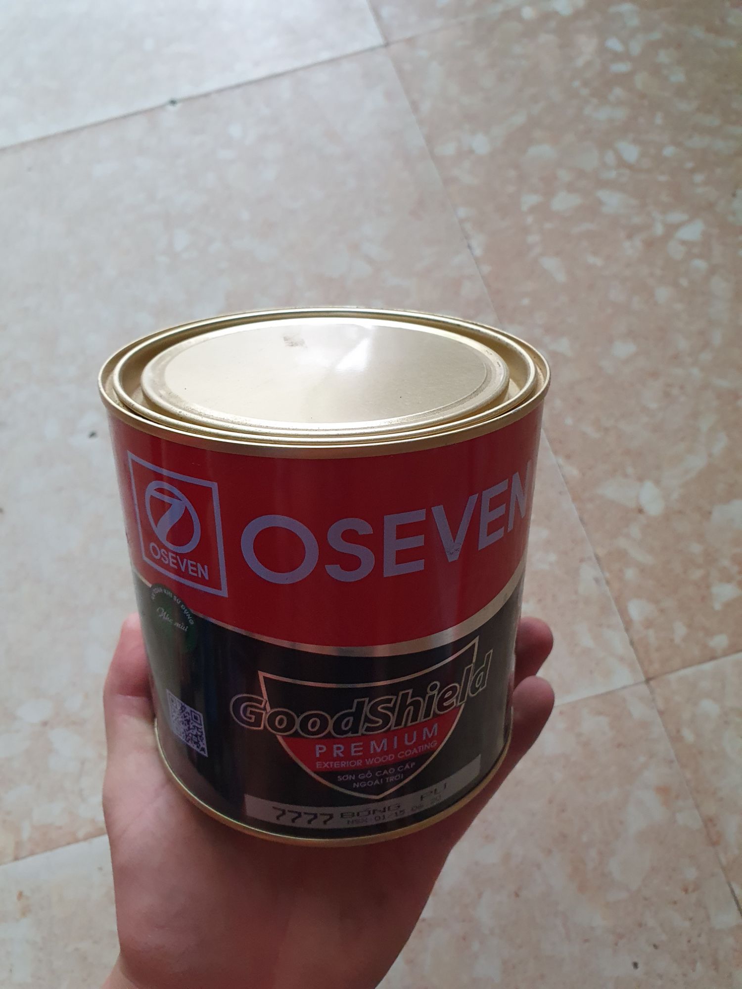 Sơn bóng PU ngoài trời 7777 O7 hộp 1kg