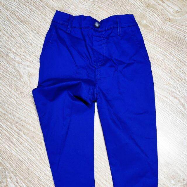 Khaki Pants Can Be Worn with Ao Dai. and Can Be Worn with All Kinds of Clothes