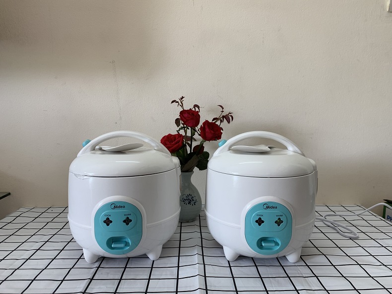 Nồi cơm điện mini Midea MR-CM06SB 0.6L chính hãng