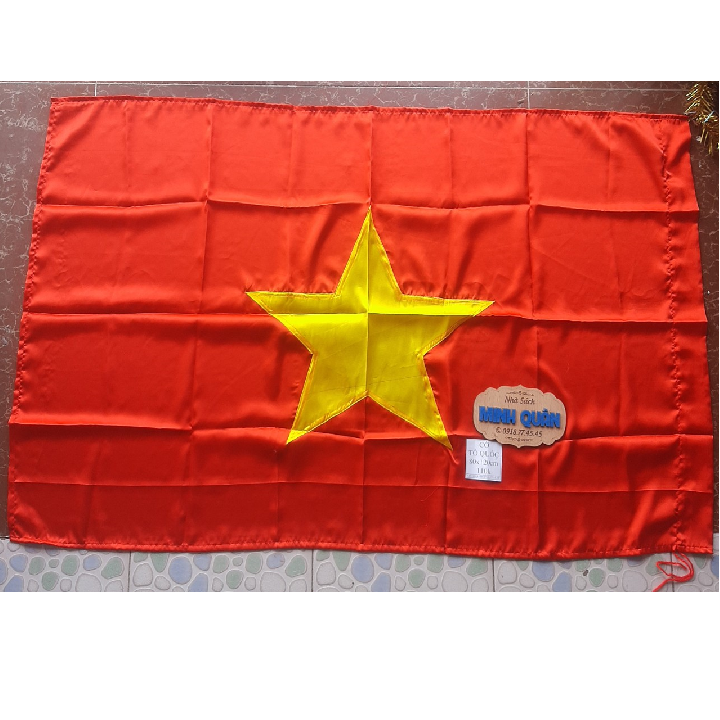 Lá cờ Tổ quốc/cờ đỏ sao vàng vải phi lụa đẹp, đắp 2 mặt, size 0,8mx1,2m