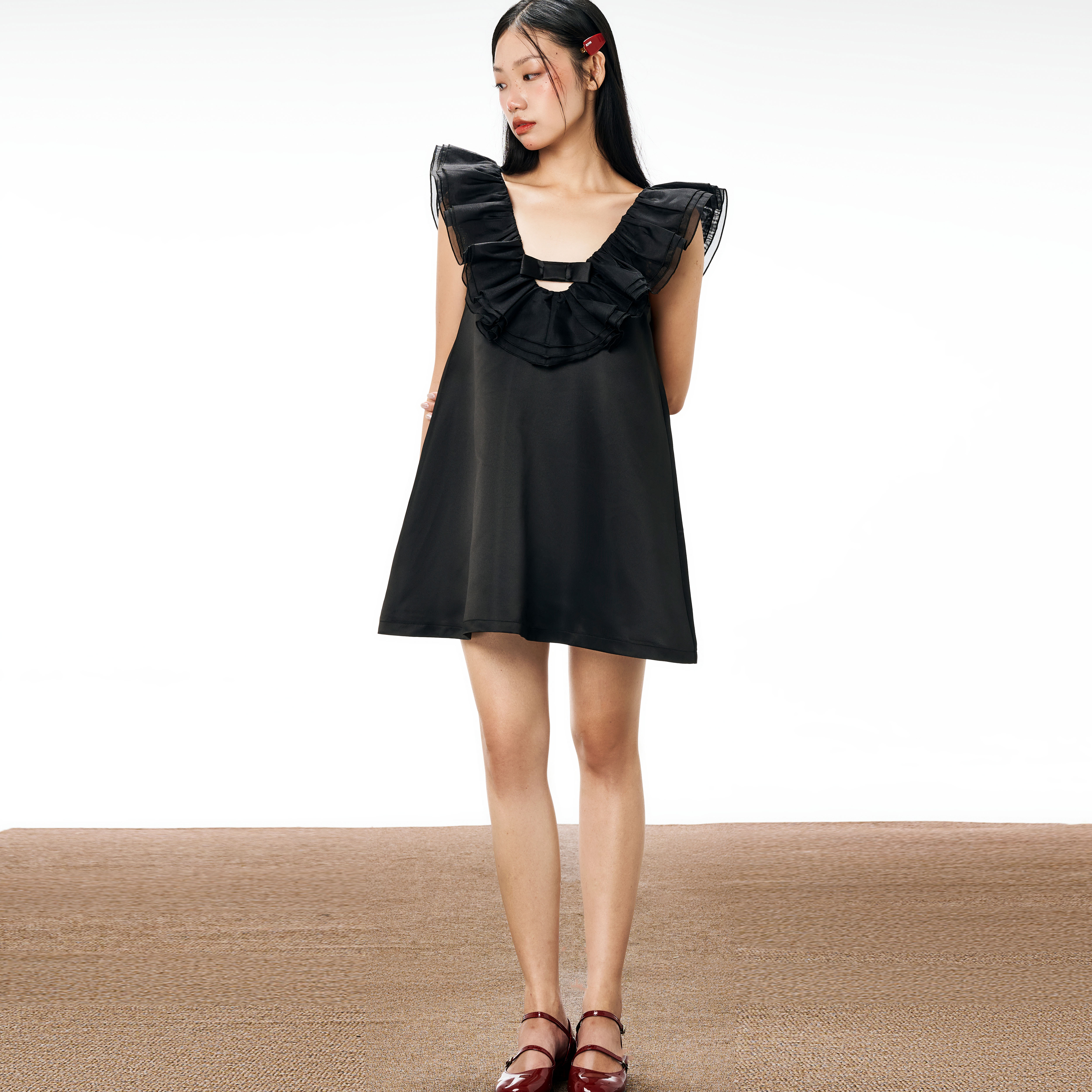 DOTTIE - Đầm ngắn phối bèo nữ DOTTIE đen - D0276