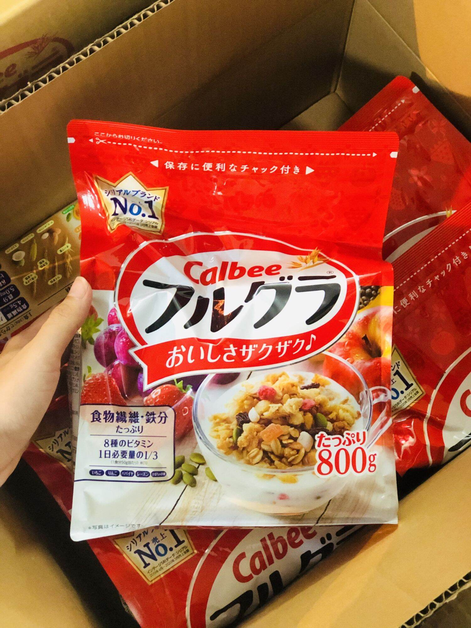Ngũ Cốc Calbee Đỏ Nhật 750gr