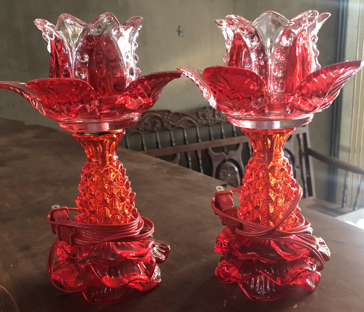 Đèn thờ Pha lê cao 22cm (1 cặp)