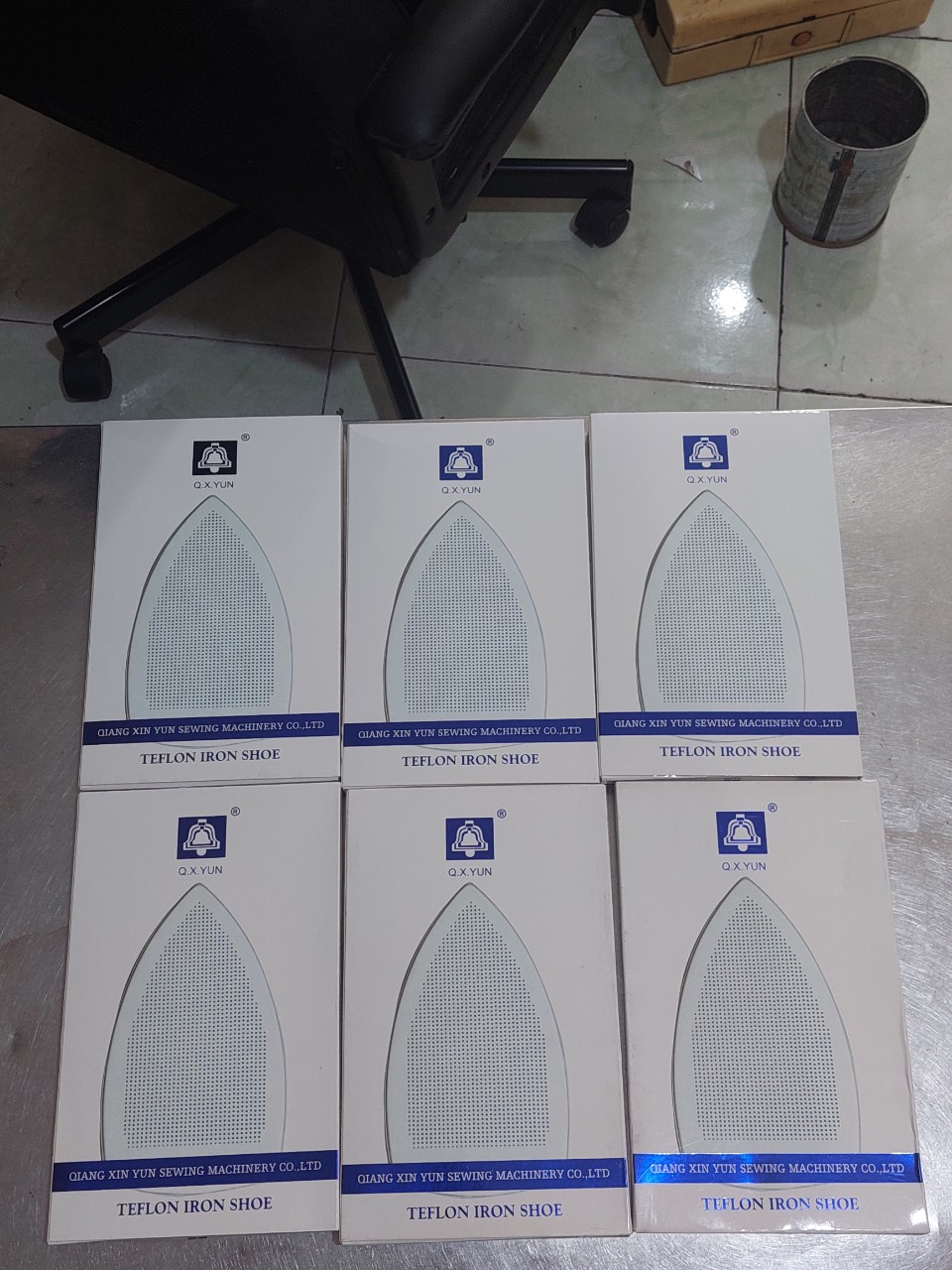 2 cái mặt nạ bàn ủi hơi nưóc cao cấp