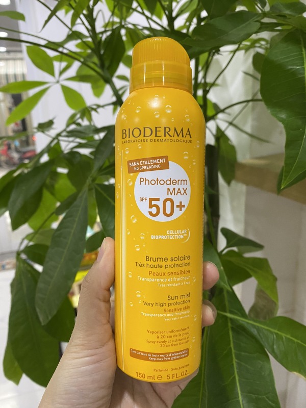 Xịt Chống Nắng Bioderma Photoderm Max Brume Solaire SPF 50+ cao cấp