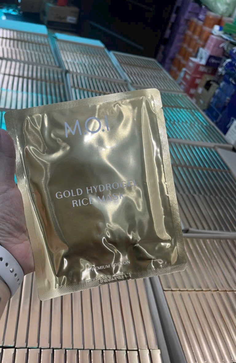 MẶT NẠ GẠO GOLD HYDROGEL RICE MASK M.O.I HỒ NGỌC HÀ (HỘP 3 MIẾNG)