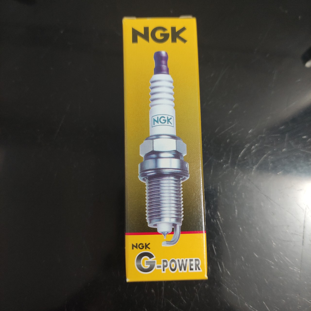 Bugi NGK - Bạch Kim dùng cho máy xăng 5.5 và 6.5