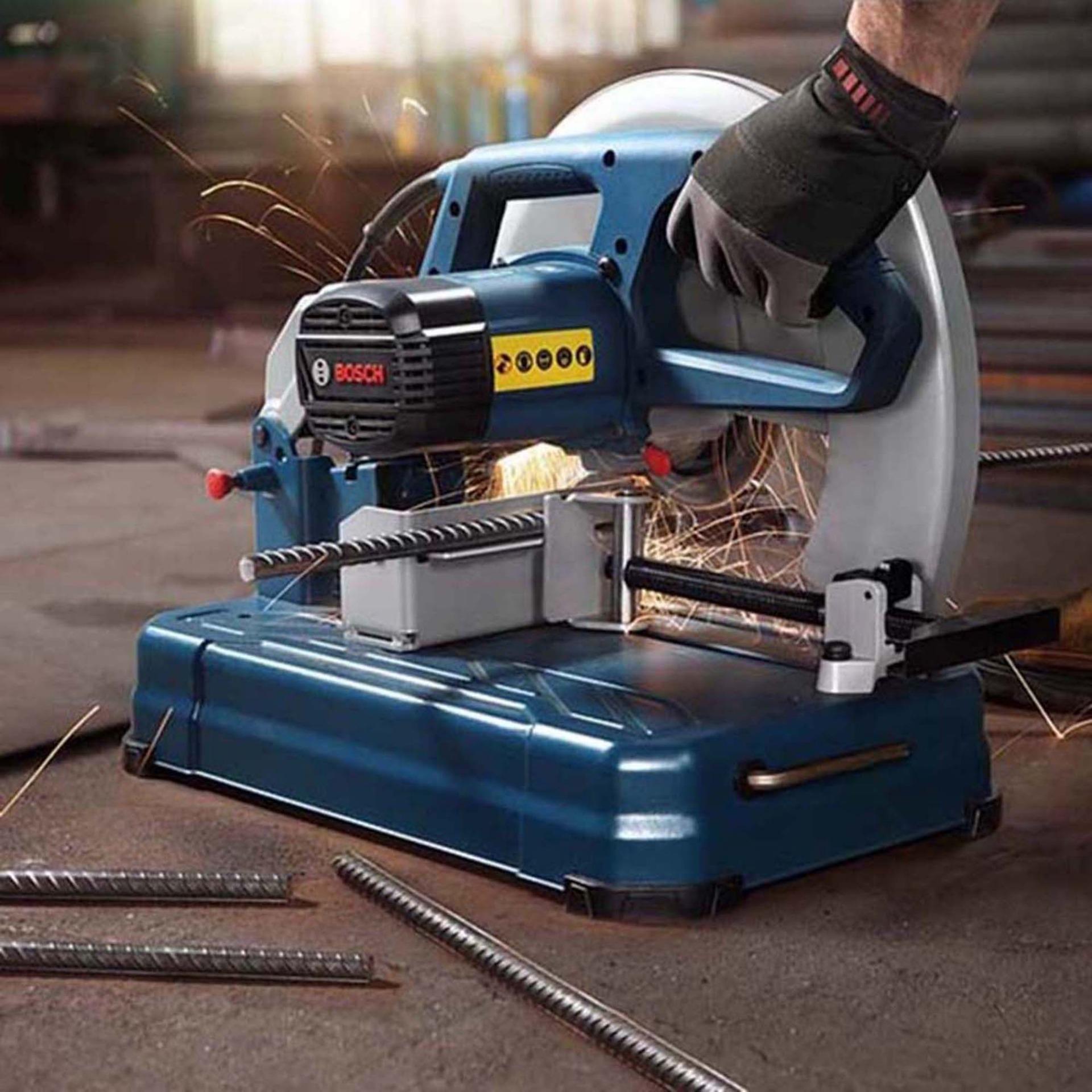 Máy cắt sắt Bosch GCO 14-24