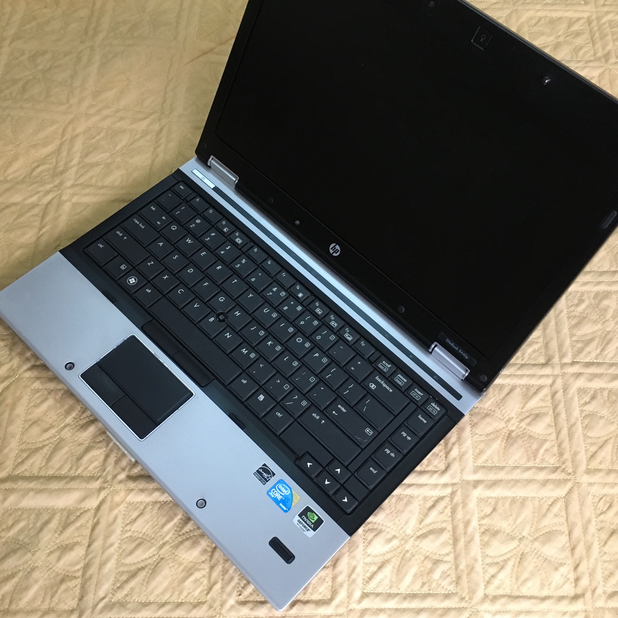 [Trả góp 0%]Laptop HP 8440 i7 thời trang văn phòng đẹp tinh khôi mạnh mẽ