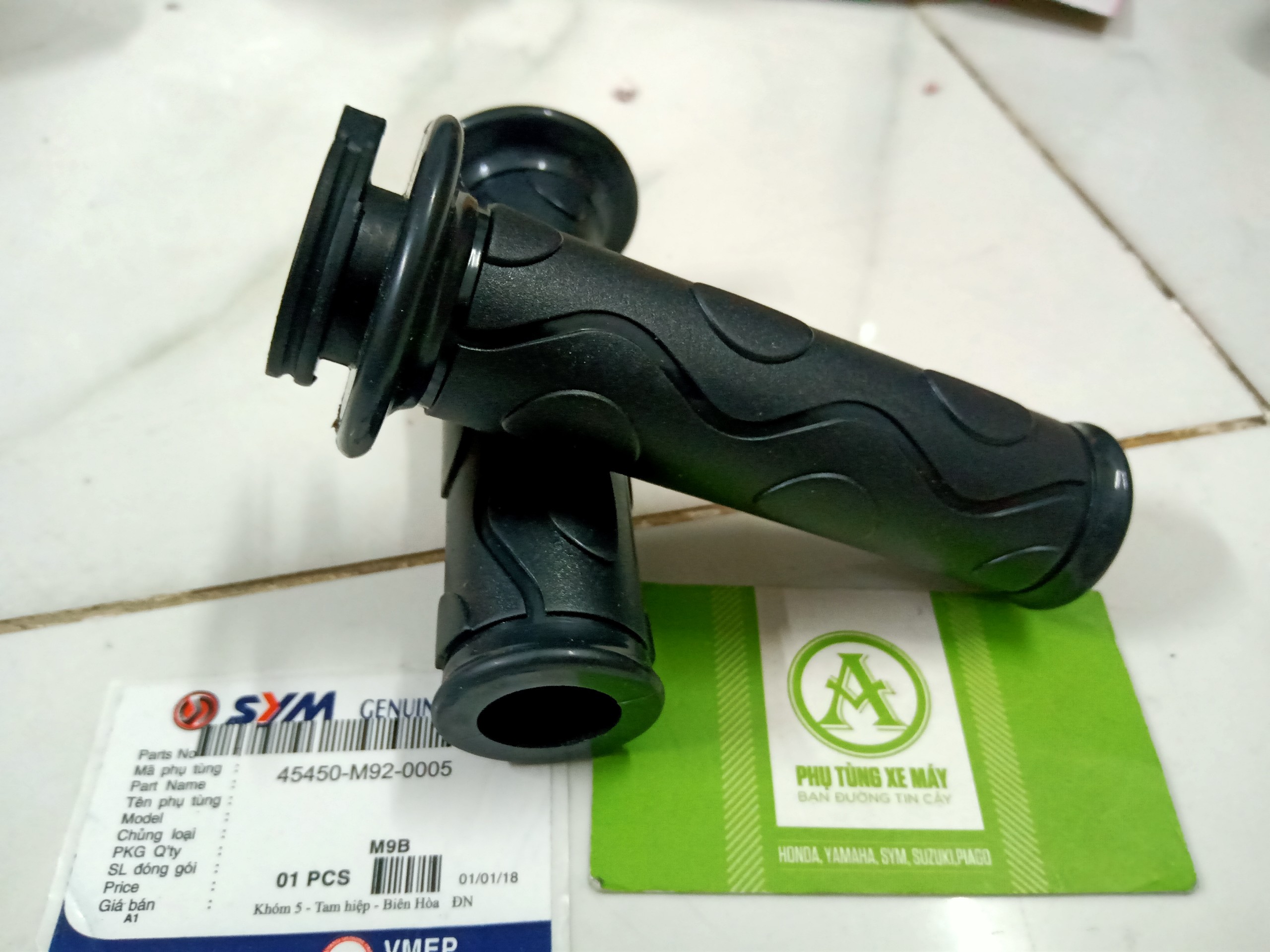 1 cặp bao tay Attila SYM ( có ống Ga )