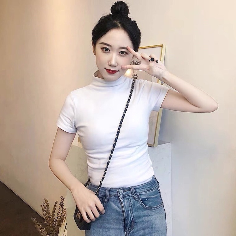 Áo thun kiểu cổ lọ croptop tay ngắn