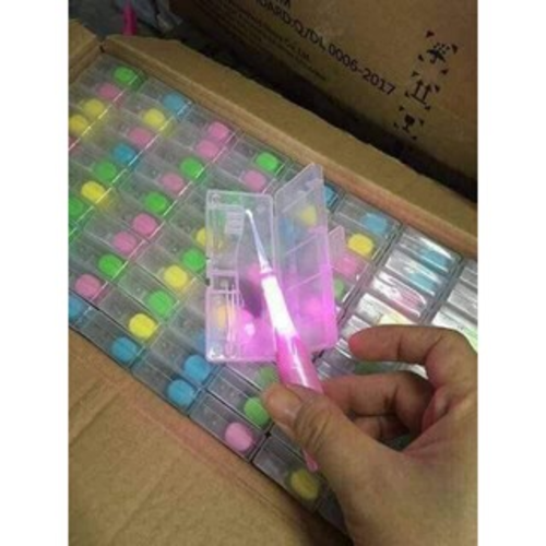 [Sale] Đèn Soi Tai Cho Bé Yêu