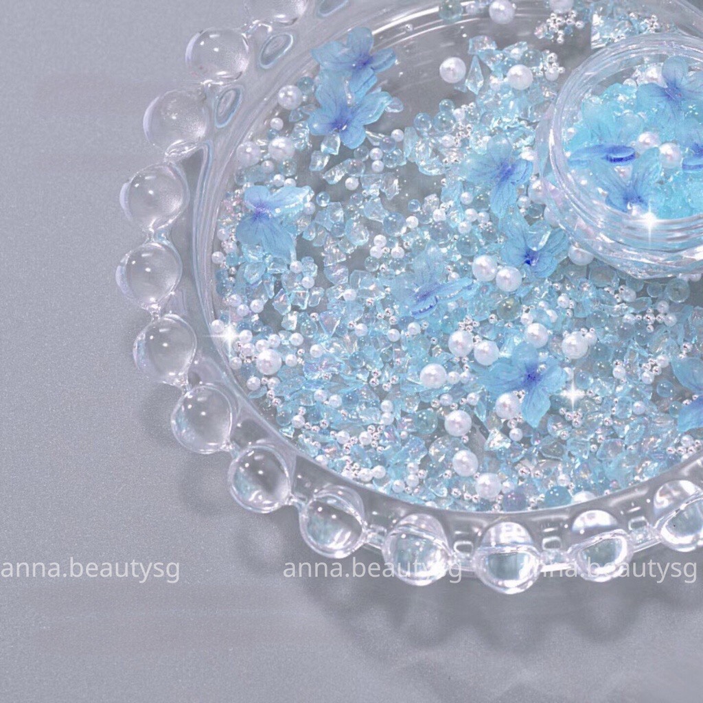 Đá đính mắt make up - miếng dán đính đá trang điểm cho mặt mắt tóc cơ thể nhiều họa tiết lấp lánh