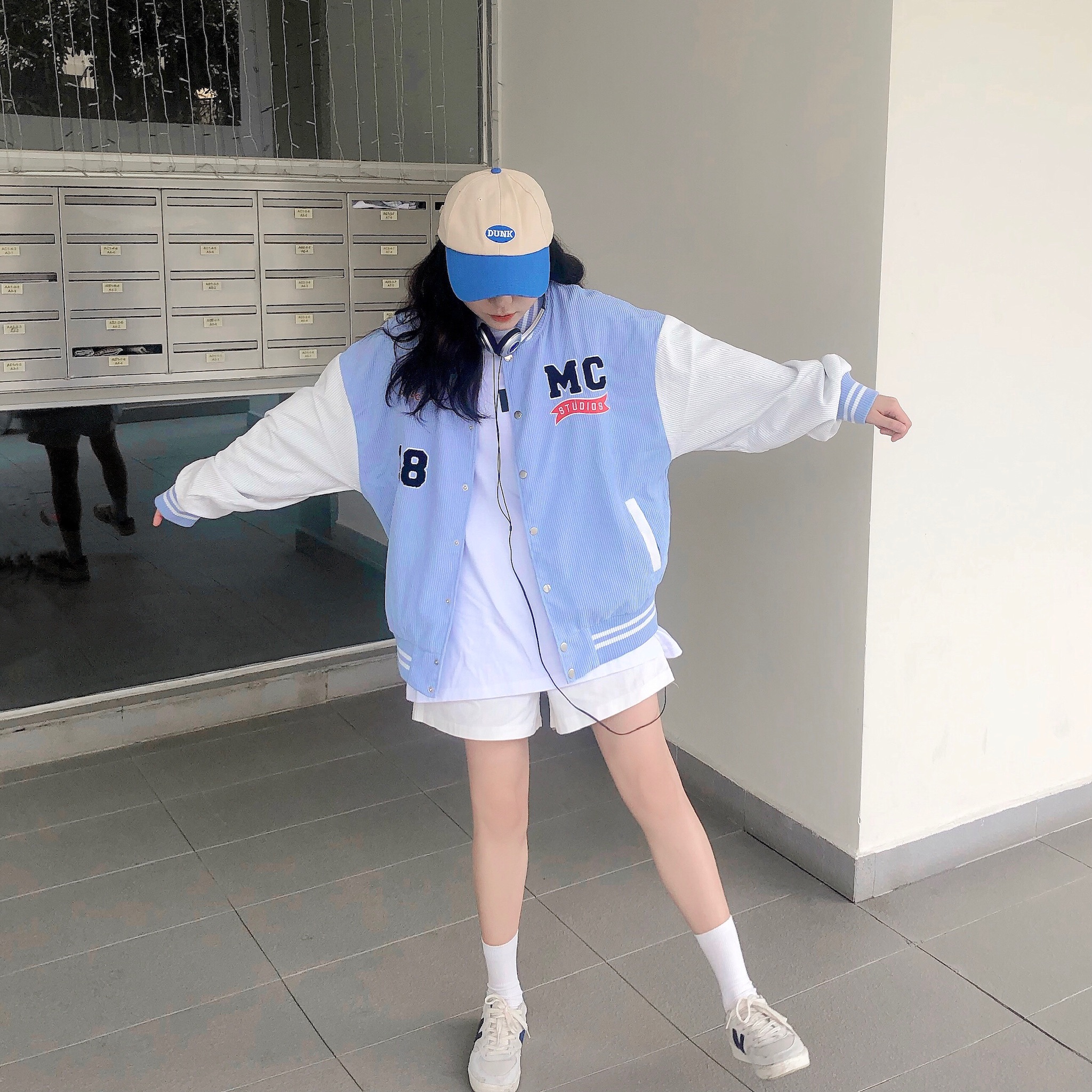 Academy bomber màu xanh dương