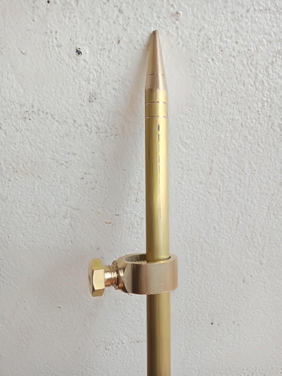 Combo Cọc tiếp địa 1m kèm ốc xiết cáp ( cọc phi 14 dài 1m , cọc phi 16 dài 1m)