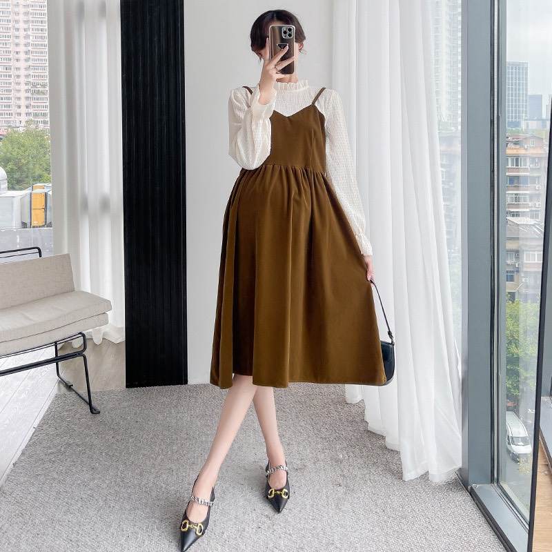 Set váy bầu nhung công sở phối áo trắng tay phồng điệu đà - đầm bầu tiểu thư thu đông sang chảnh