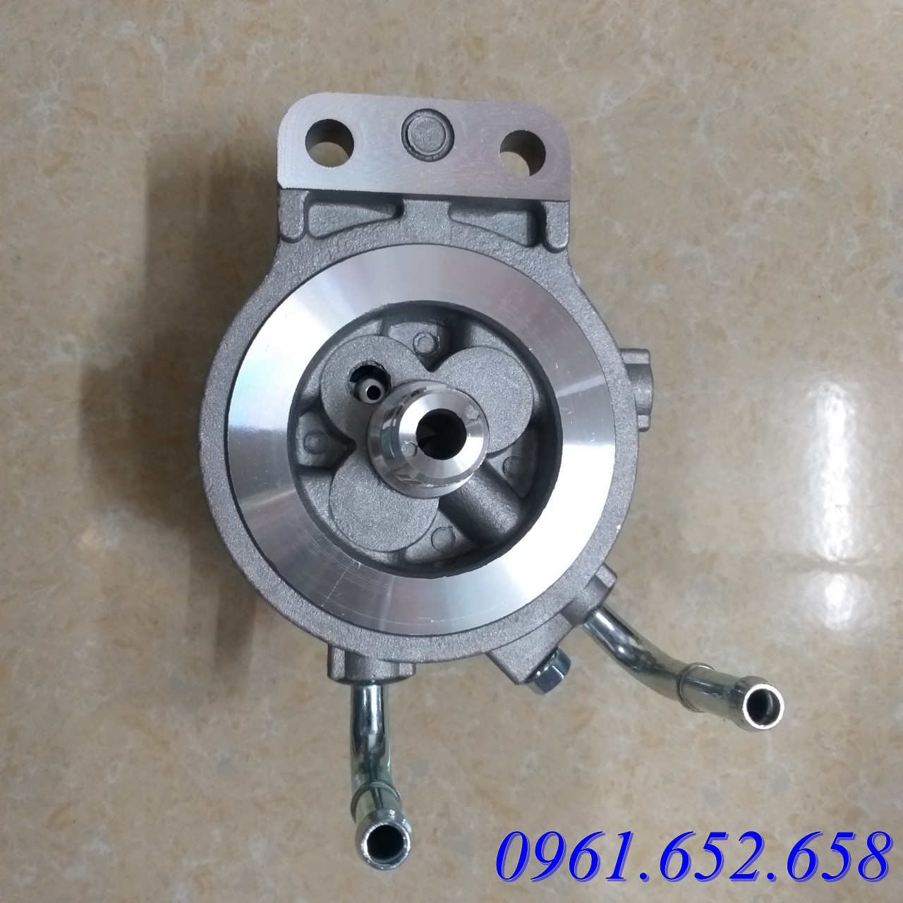 Bơm tay xe nâng KOMATSU
