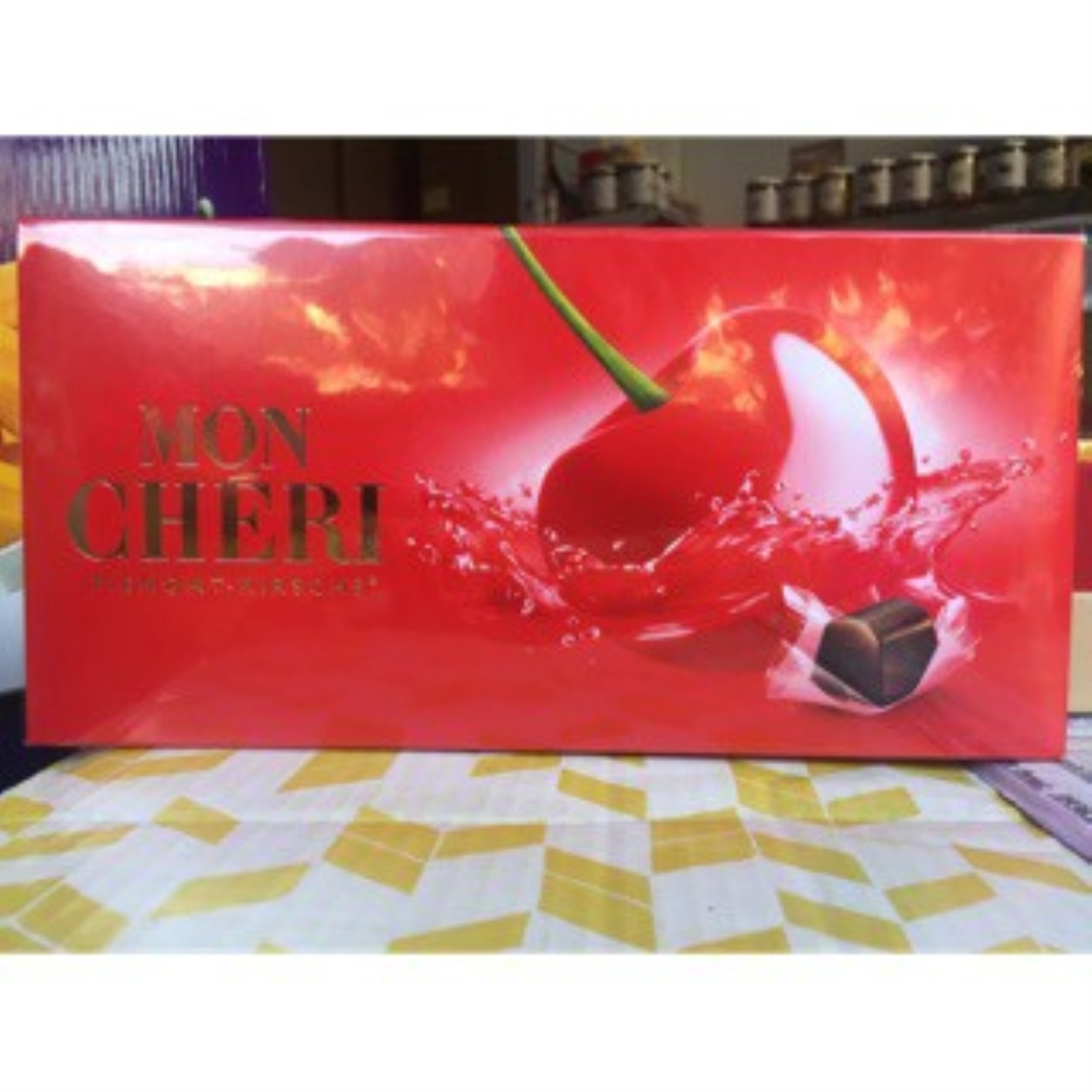 Chocolate Mon Cheri Hộp 15 viên- Hàng Đức