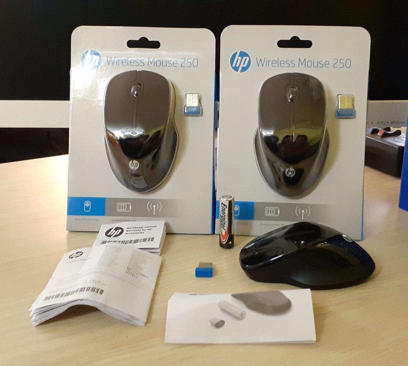 Chuột không dây HP Wireless Mouse 250 A/P - 3FV67AA Công Nghệ Số