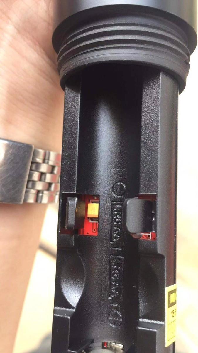 Micro không dây cao cấp Shure UGX21-4 râu-TỰ NGẮT