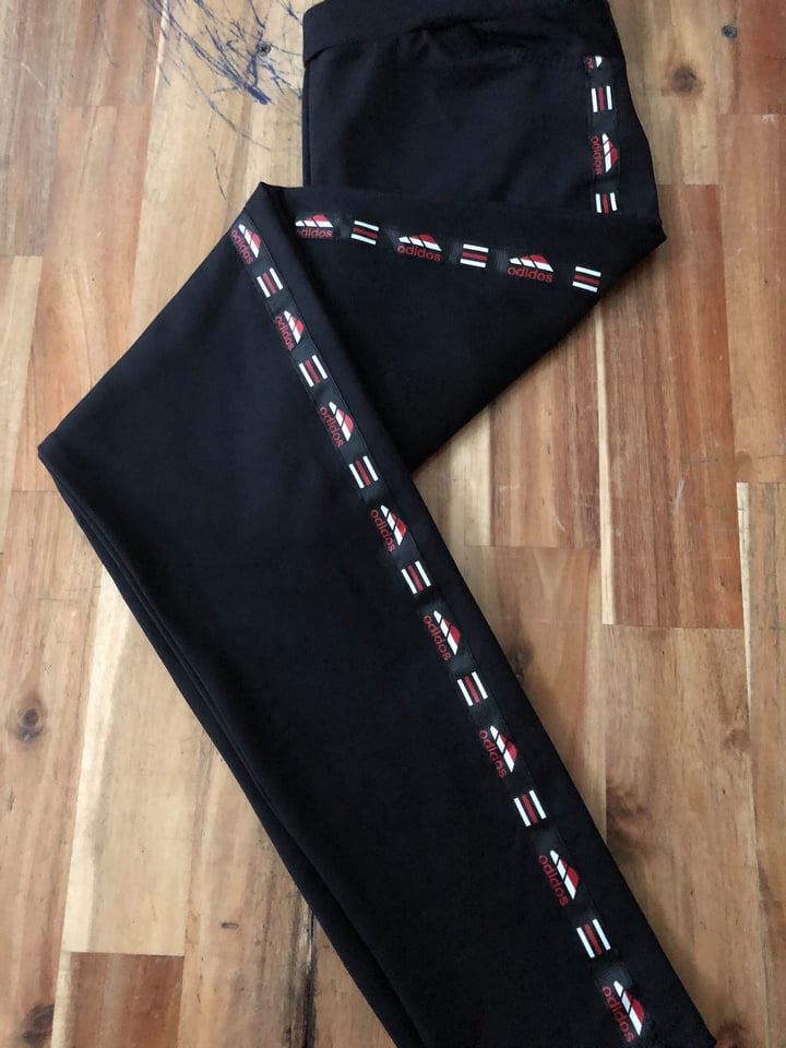 [HCM]Combo 3 Quần Legging viền dọc thể thao ( 30K/1 quần)