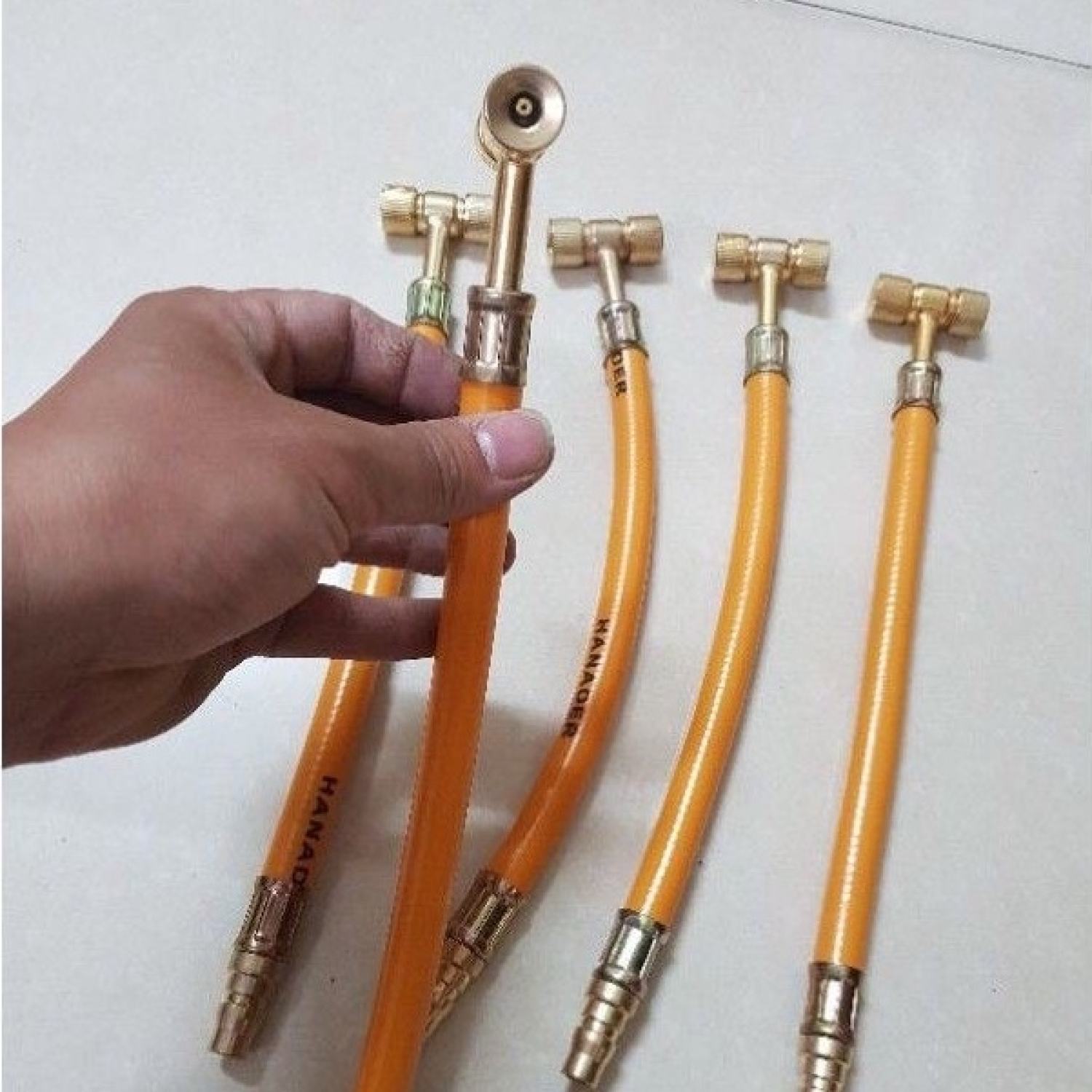 Đầu vòi bơm xe máy , xe đạp