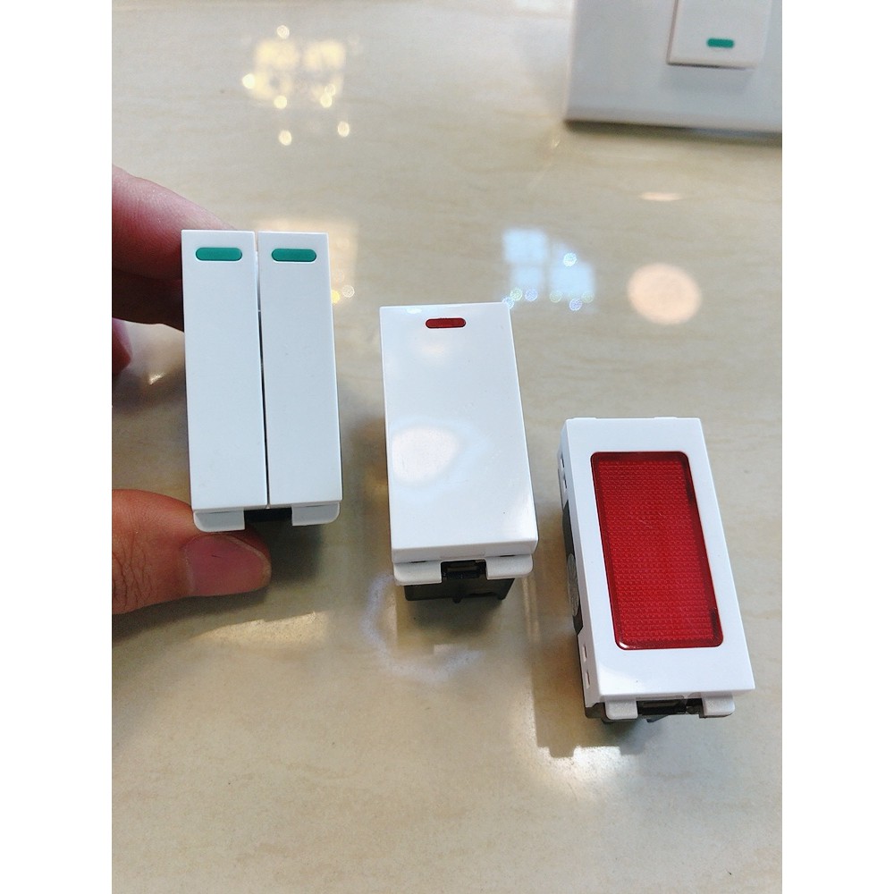 Mặt Vonta, hạt ổ cắm, công tắc Vonta V04 SERIES