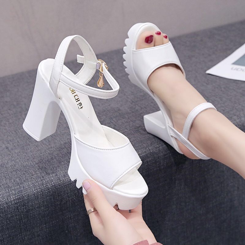 Sandal có gót 9p, siêu êm và nhẹ