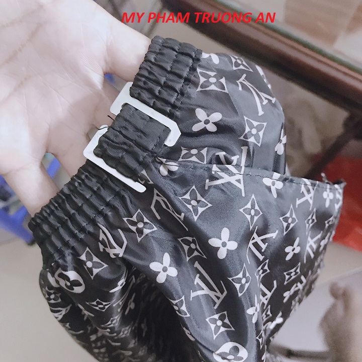 Khăn cắt tóc - áo choàng cắt tóc logo Louis Vuitton L.V