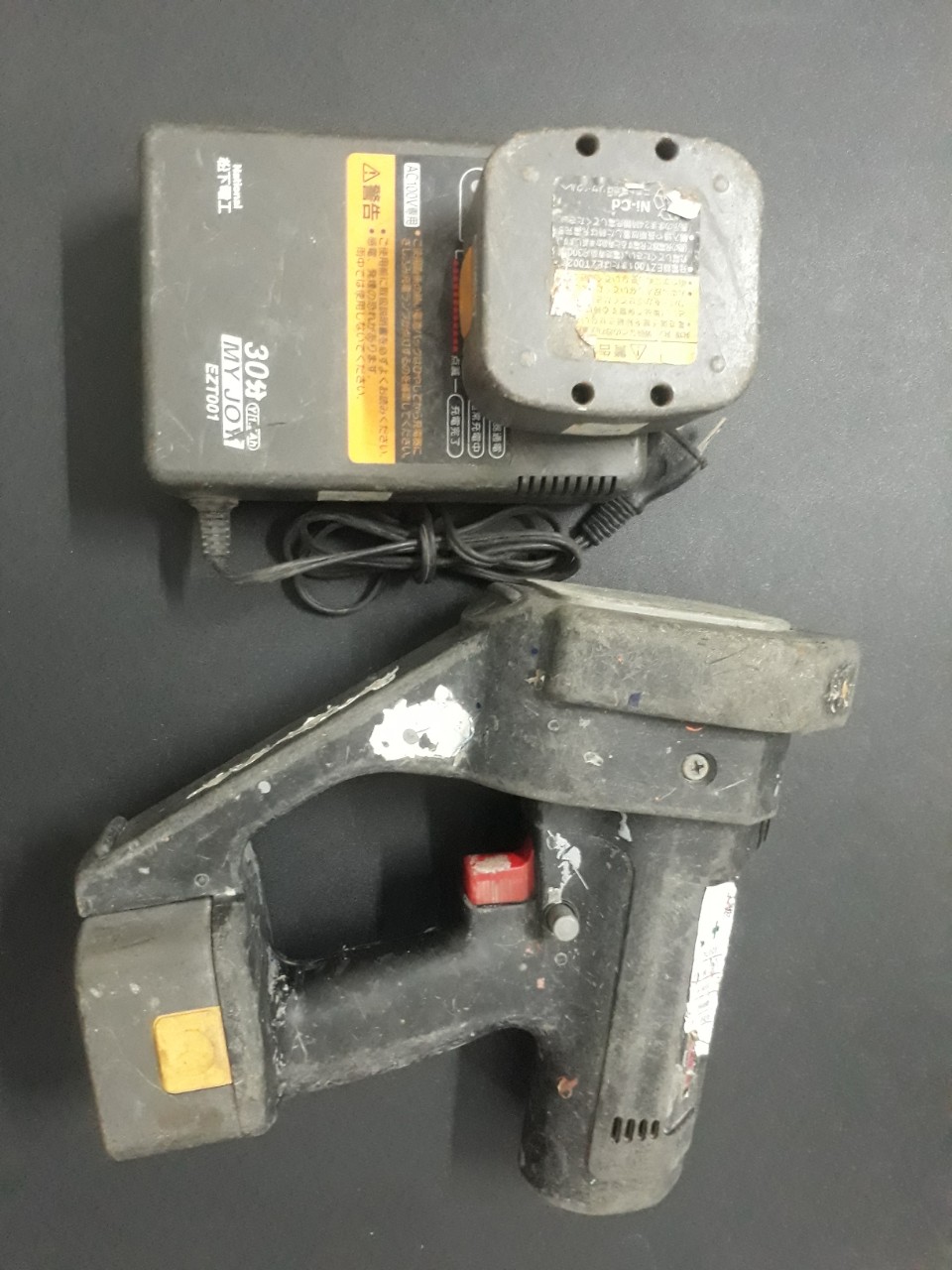 MÁY CẮT TY REN PIN 12V BÃI NHẬT