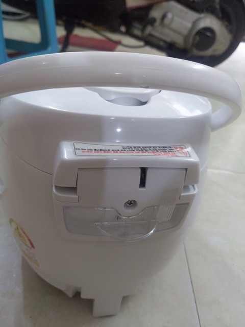 Nồi cơm điện tử Cuckoo 0,5 lít CR0365FR