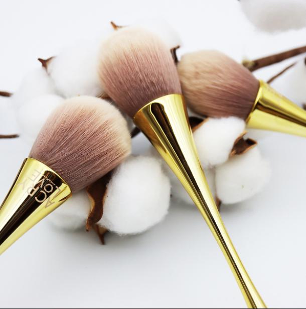 [HCM]Chổi phủi bụi nail  cọ phủi bụi nail cán dài