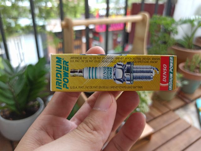 bugi Denso Iridium Power - IUH24 (chân dài): **HONDA SH**