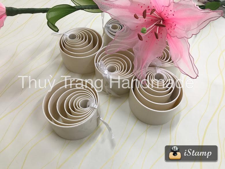 Bộ khuôn làm hoa voan (8 kích thước)