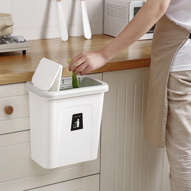 Thùng rác có nắp treo tủ bếp tiện dụng