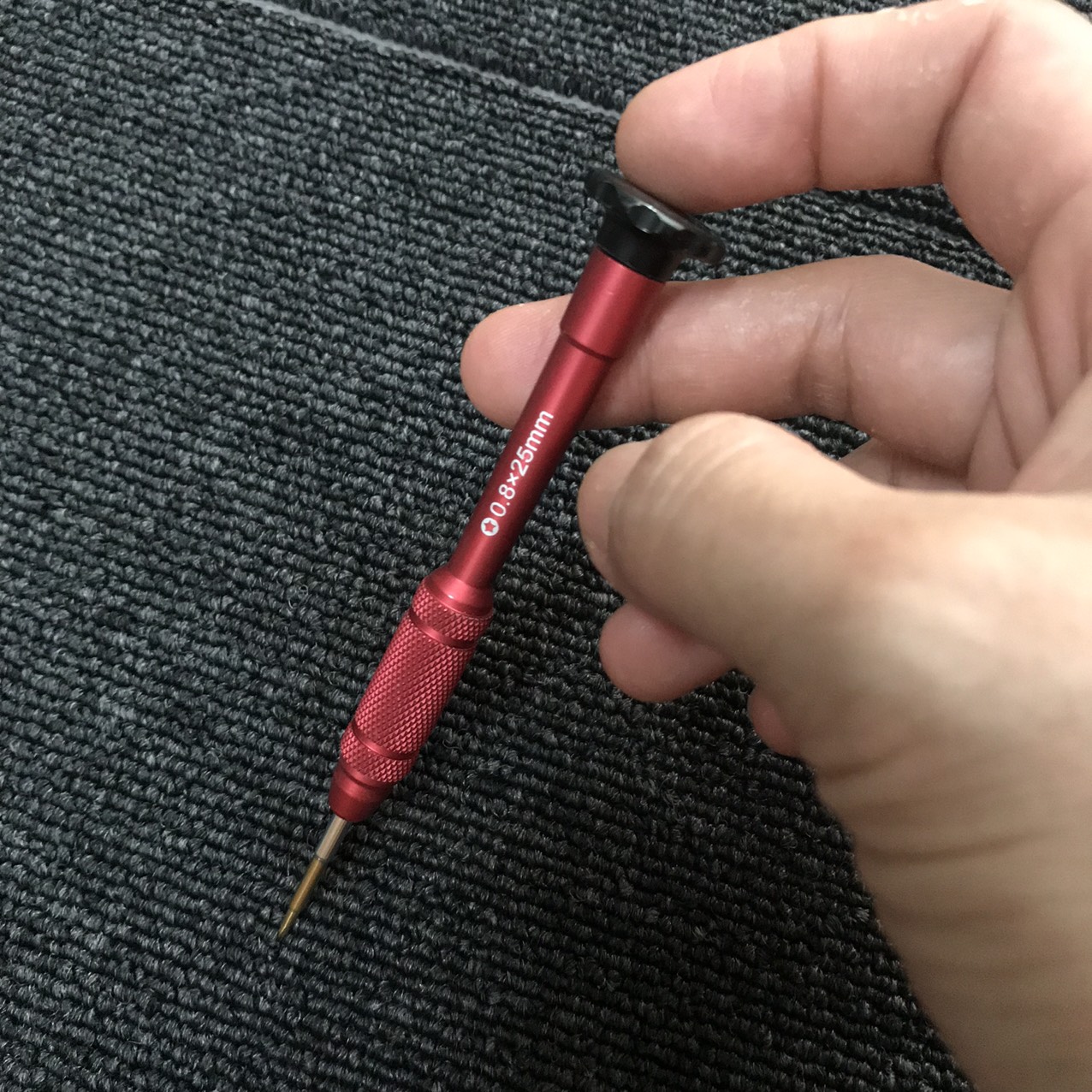 Vít lẻ mở ốc đuôi iphone (đầu ngôi sao 0.8) giá rẻ, chất lượng tốt