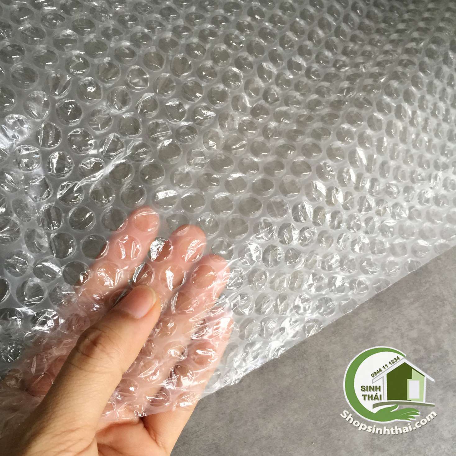 [HCM]Xốp hơi bong bóng bóp nổ bọc hàng bóng khí chống sốc giảm chấn đóng gói hàng hóa - [ 1 mét x khổ 14m ] bán theo mét tới cắt liền thành 1 tấm