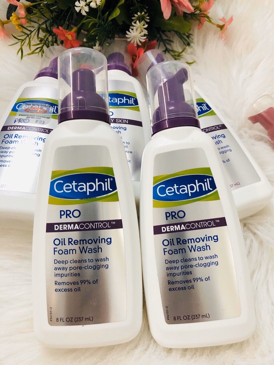 Sữa Rửa Mặt Cetaphil Pro Oily Skin Oil Removing Foam Wash (237ml) dạng bọt