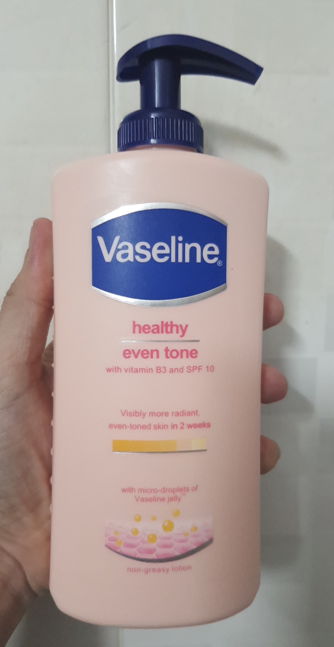 Dưỡng thể chống nắng Vaseline 400ml