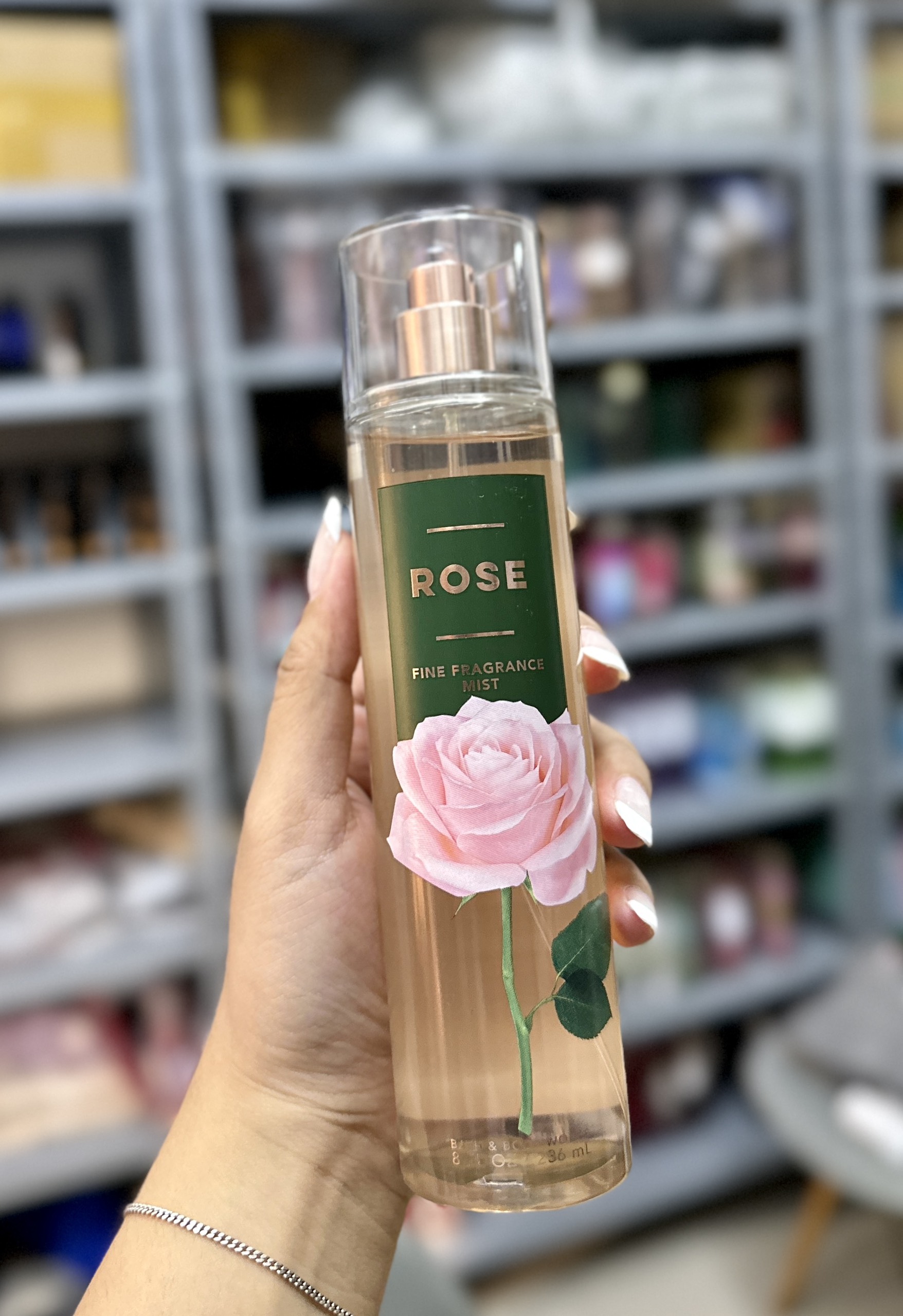 Xịt thơm rose bath and body works body mist 236ml