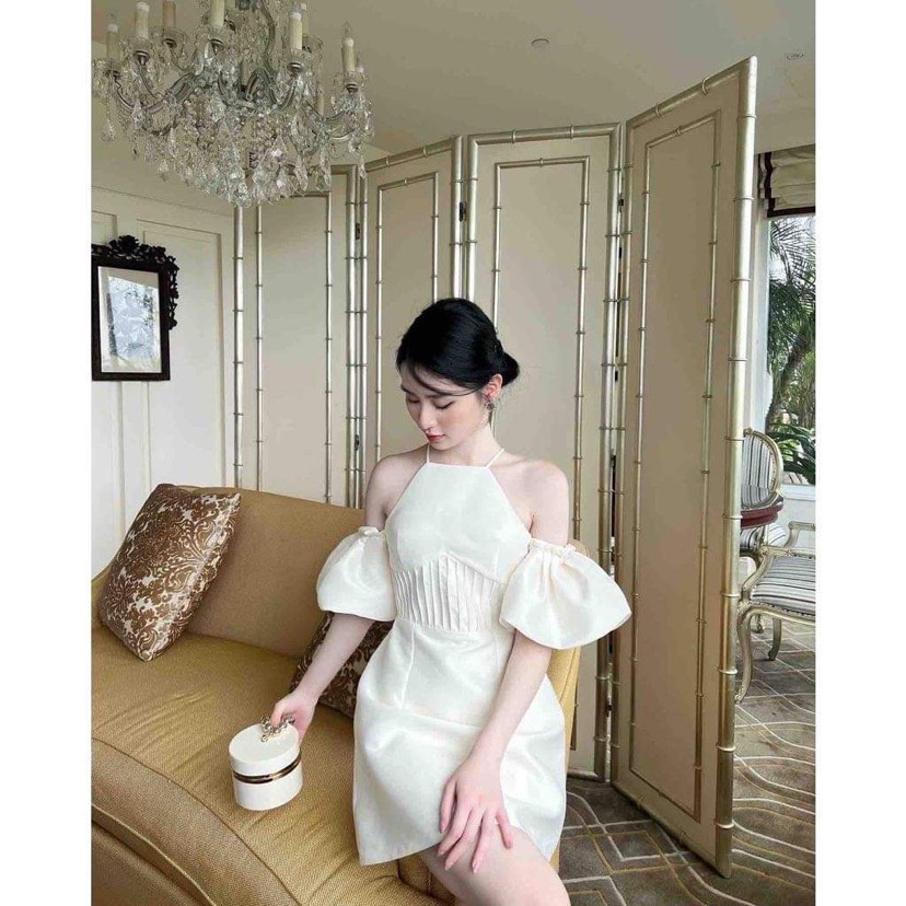 Đầm dự tiệc cổ yếm tay rớt chất phi dầy dặn - Rebecca
